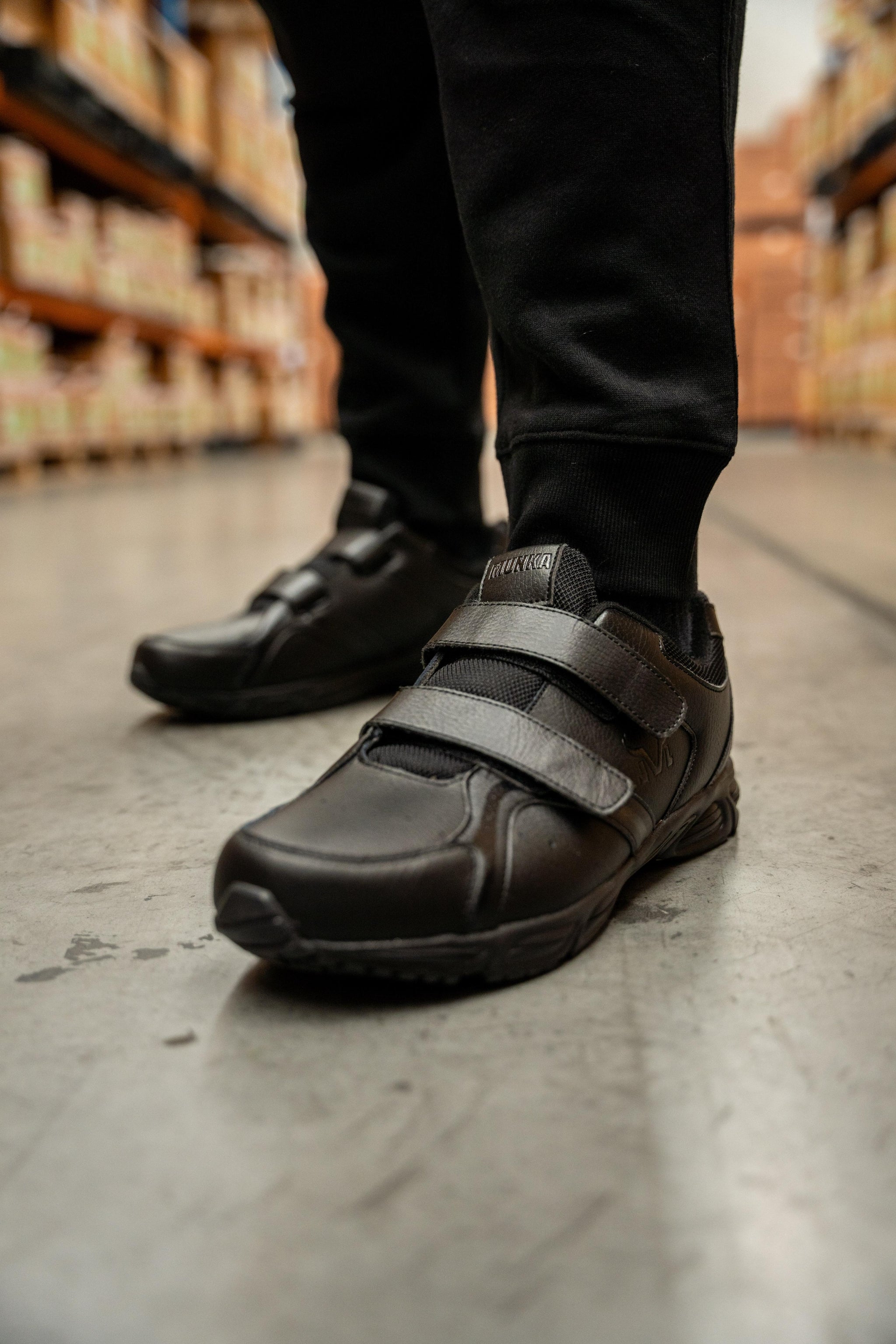 velcro dress shoes Dr. Comfort Men's Frank Amiga Shoes SE352 Elizabeth White Leather Mary-Jane Shoe